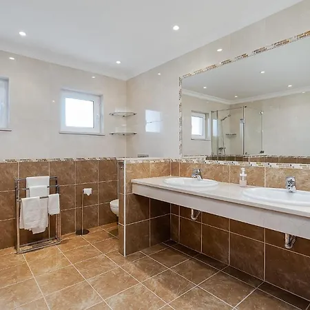 Casa Saudade - Luxury Penthouse With Stunning Views Estômbar