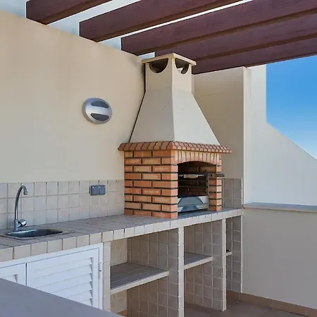 Casa Saudade - Luxury Penthouse With Stunning Views Apartment Estômbar