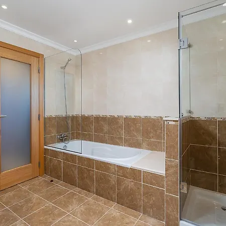 Apartamento Casa Saudade - Luxury Penthouse With Stunning Views Estômbar