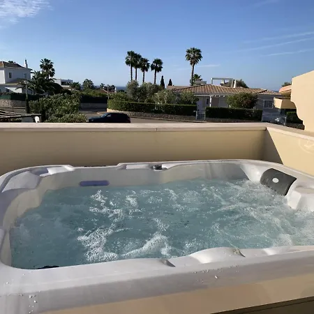 Casa Saudade - Luxury Penthouse With Stunning Views